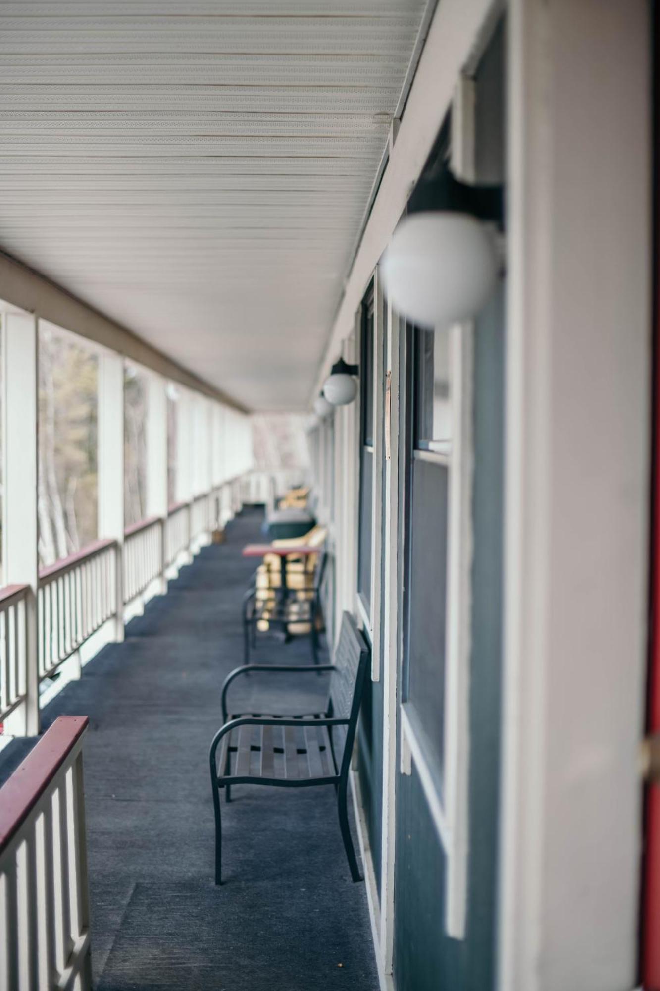 Briarwood Motor Inn Лінкольн Екстер'єр фото